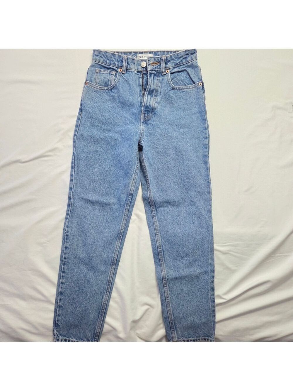 Zara Mid-Wash Straight Leg Jeans USA 4 - Sustainable Cotton Denim